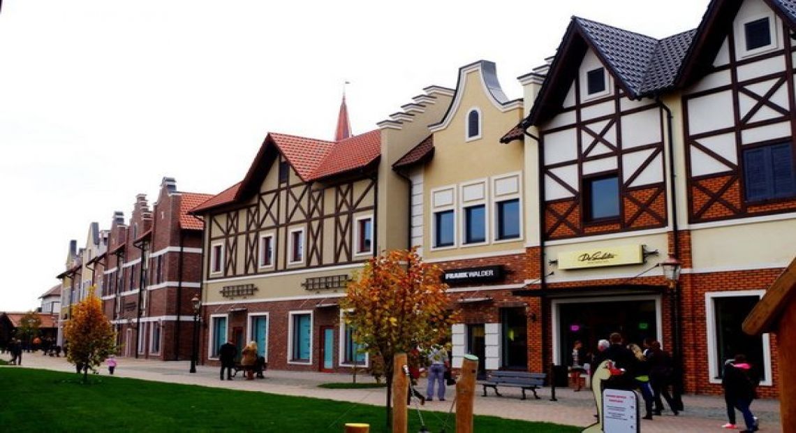 Manufactura outlet village for perfect shopping