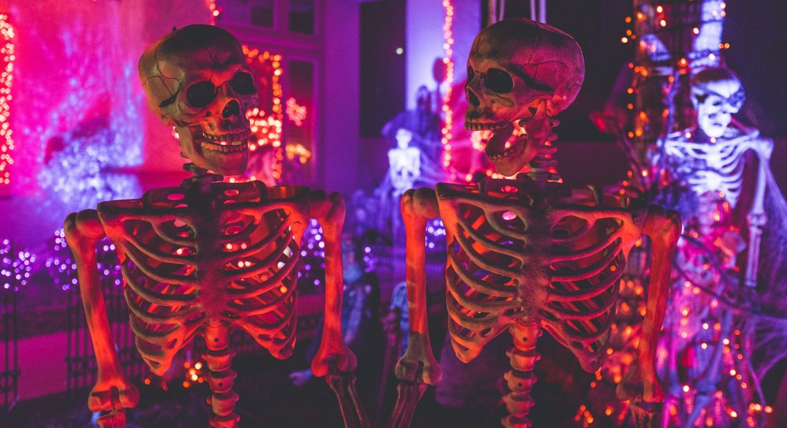 Halloween skeletons