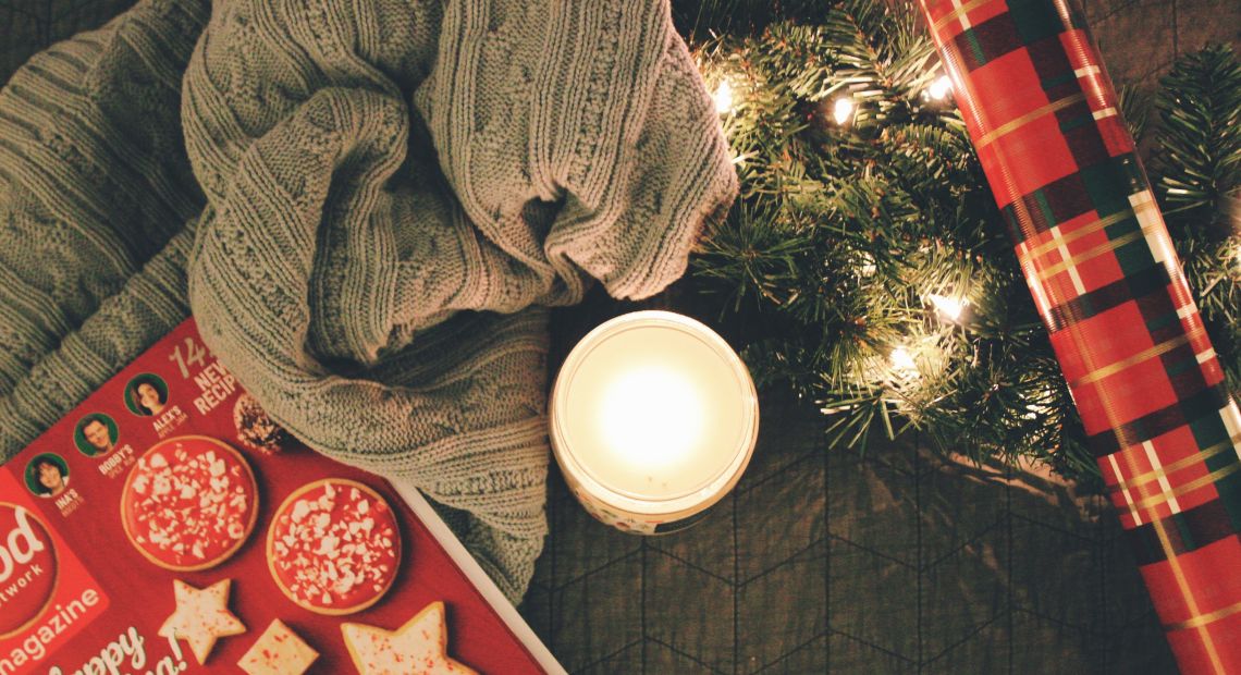 Cozy winter holiday decor