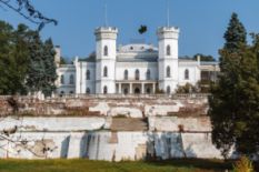 Sharivka Manor House in Kharkiv region