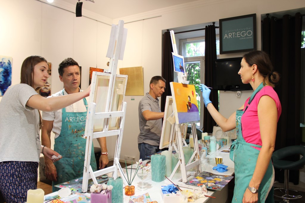 people painting