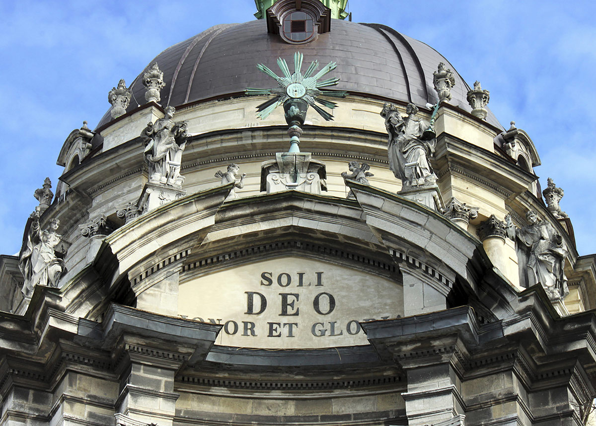 soli deo honor et gloria