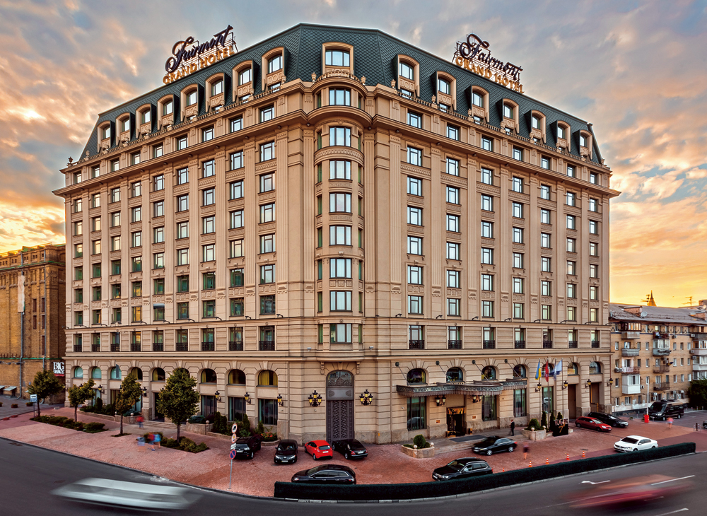fairmont facade3