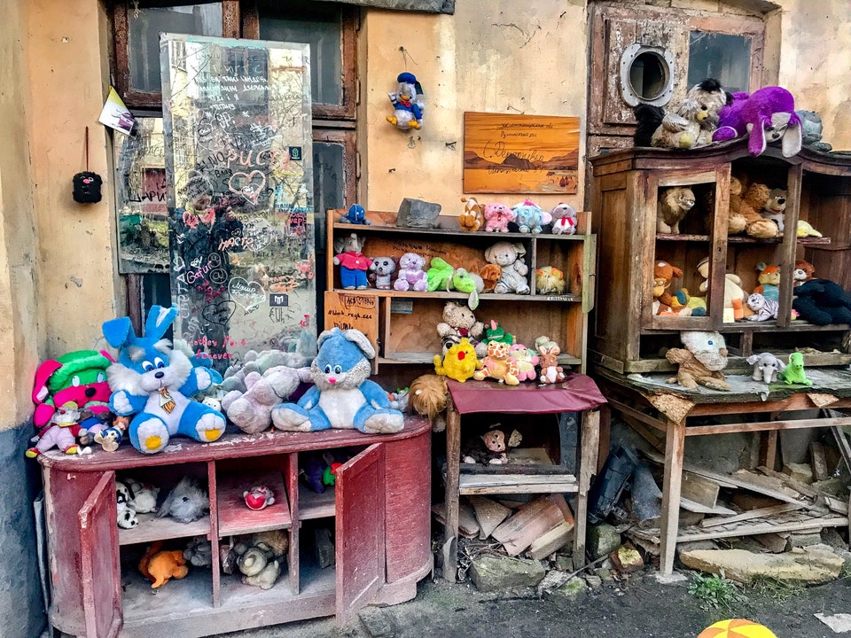 toys
