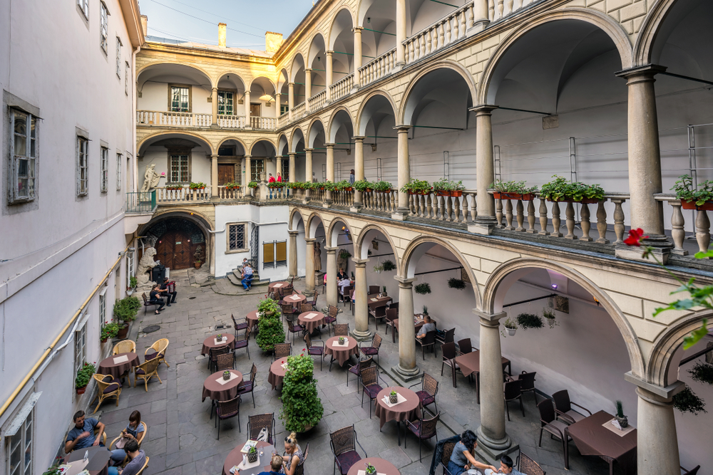 italian yard