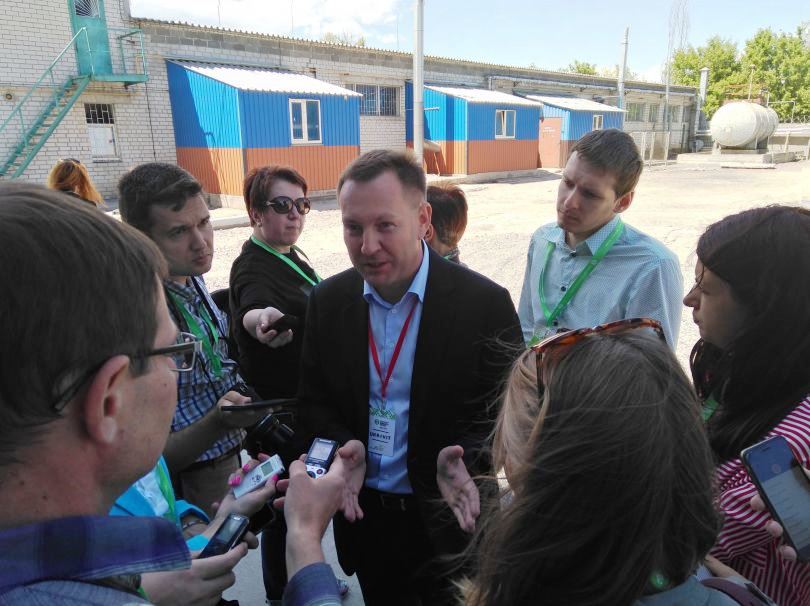 Vitaly Ilchenko and journalists