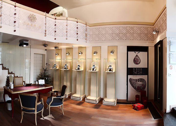 jewelry boutique
