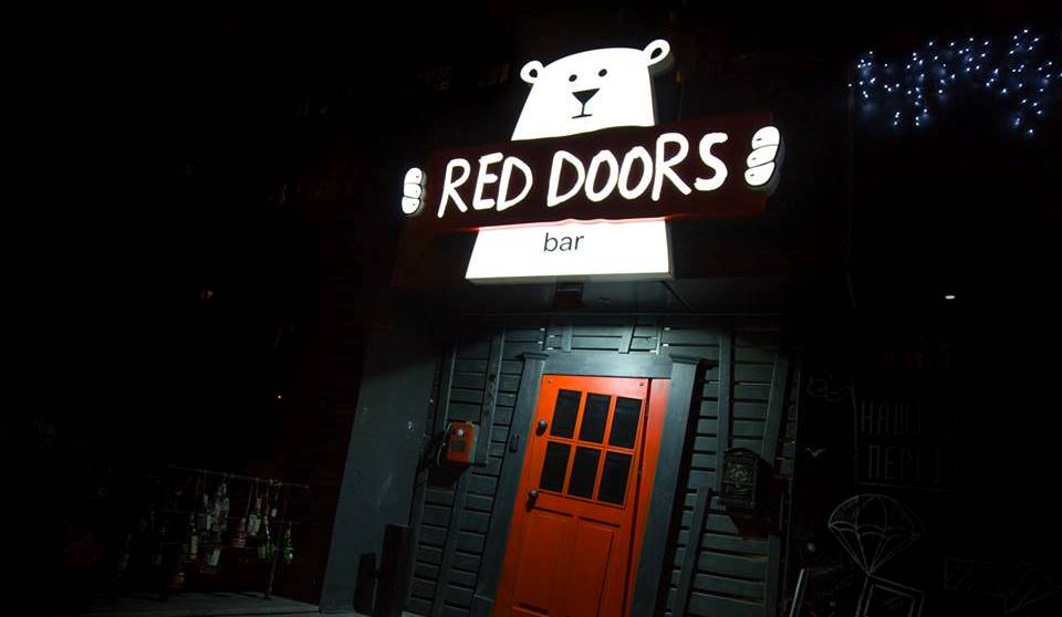 reddoors3