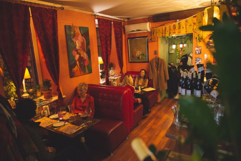 French restaurant hall