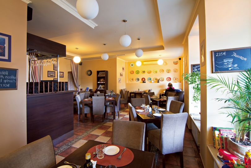 restaurant