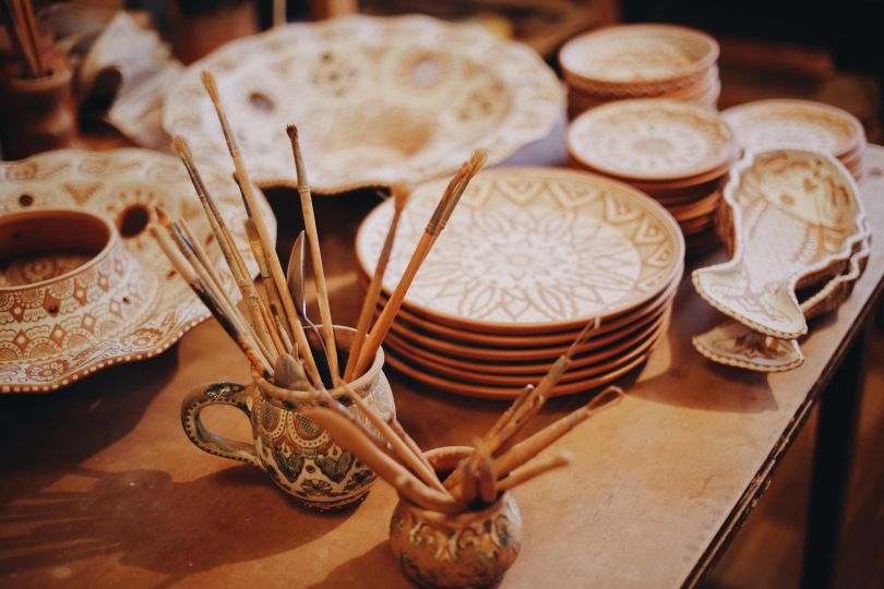 plates