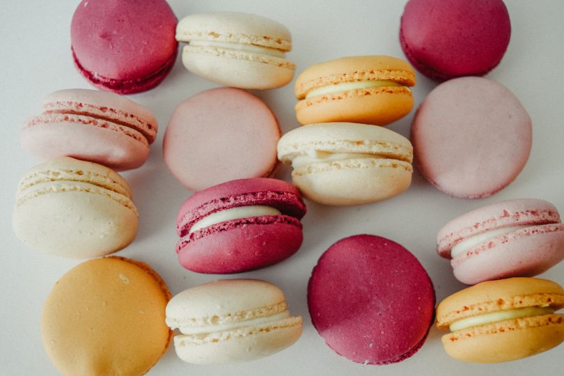 Colorful macarons