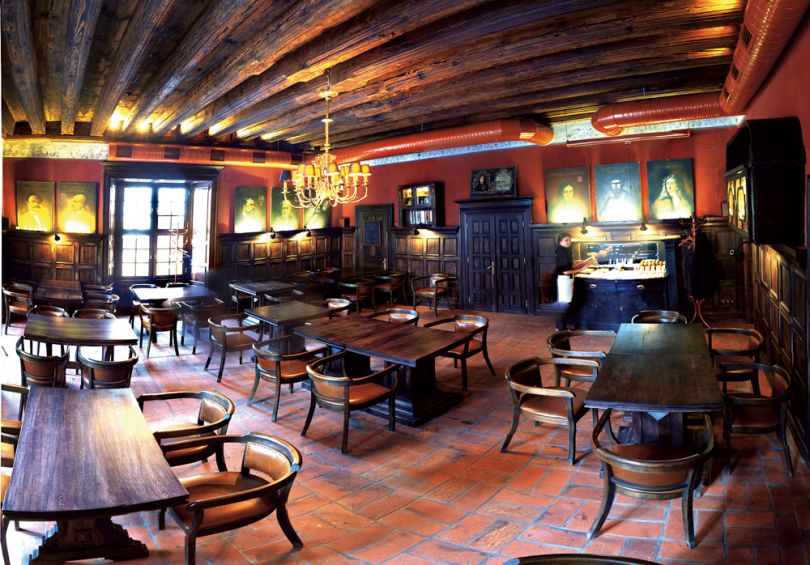 Mon Pius restaurant in Lviv