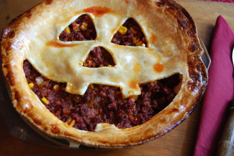 Jack-o-lantern Sloppy Joe Pie