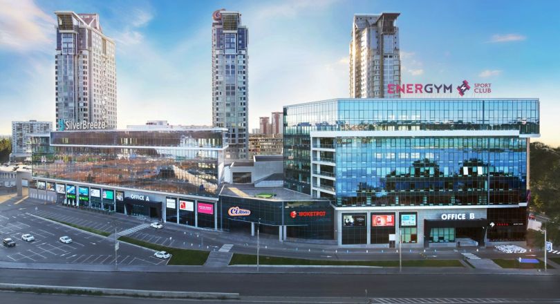 Silver Breeze Residential Complex in Kiev