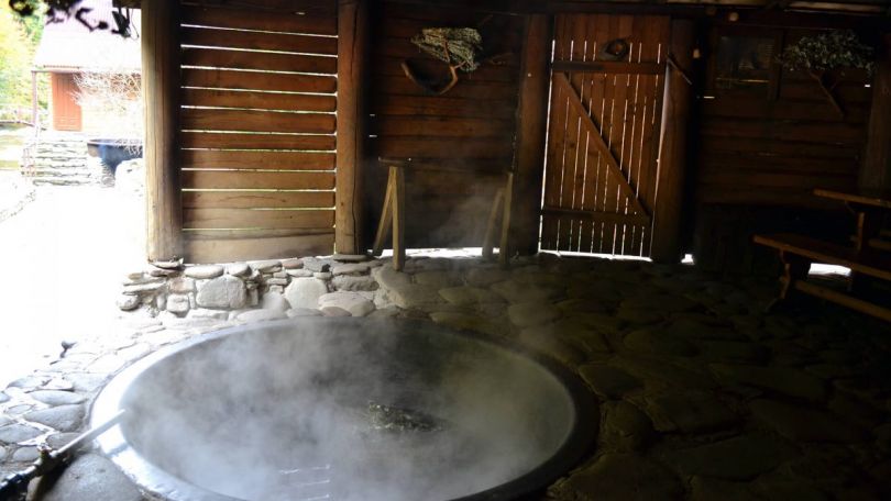 Hot jar spa "chan" in Lumshory Village
