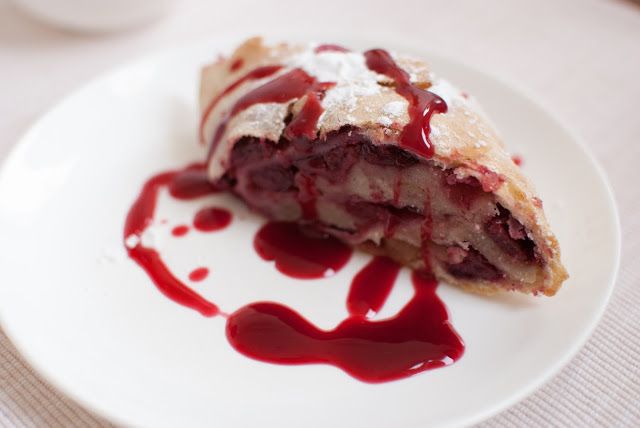 Strudel with cherries